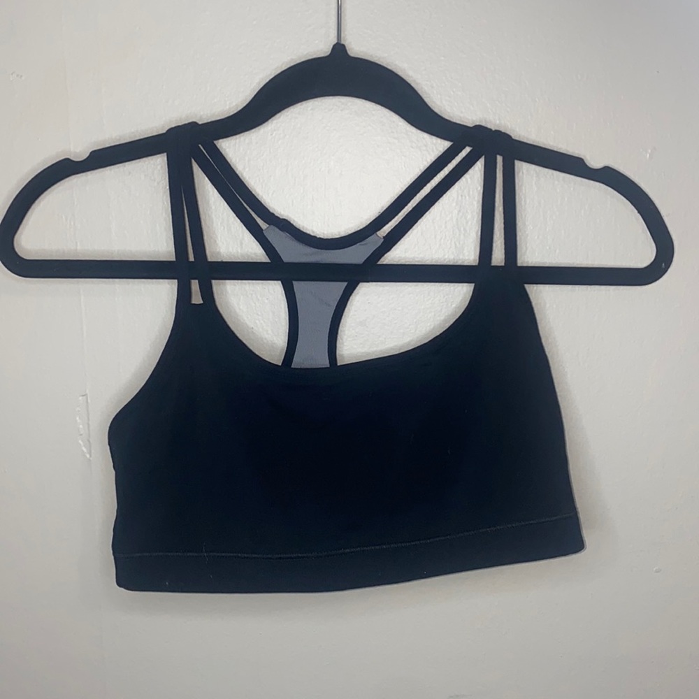 🎈Black sports bra! - Picture 2 of 6